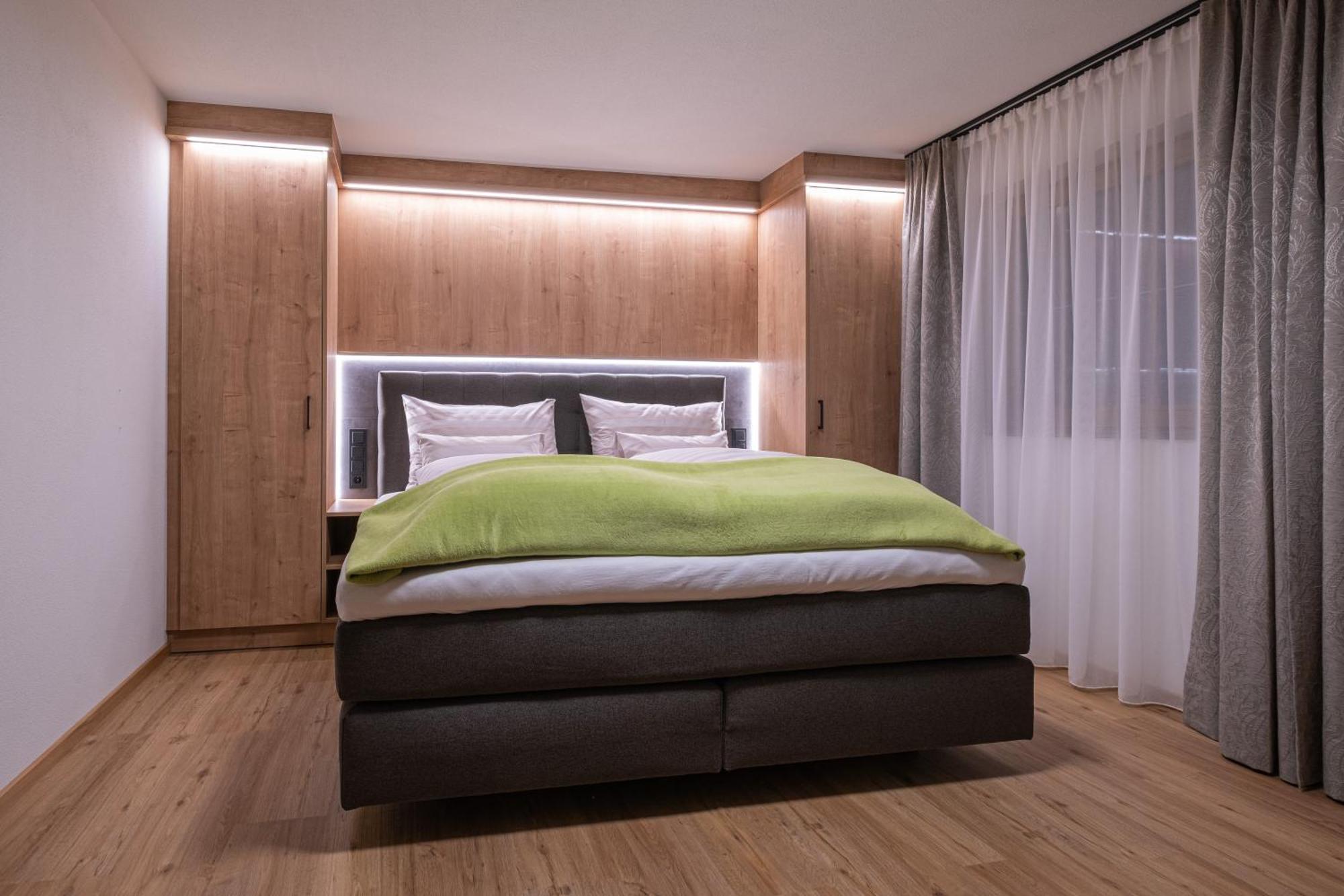 Apartment Haus Schoenwies Алпбах Екстериор снимка